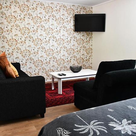 Villa Large Studio With Private Patio, Sky Tv & Wifi Mount Maunganui Exterior foto