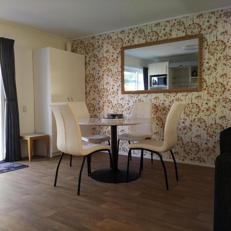 Villa Large Studio With Private Patio, Sky Tv & Wifi Mount Maunganui Exterior foto
